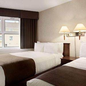 Double Room Two Double Beds Non-Smoking